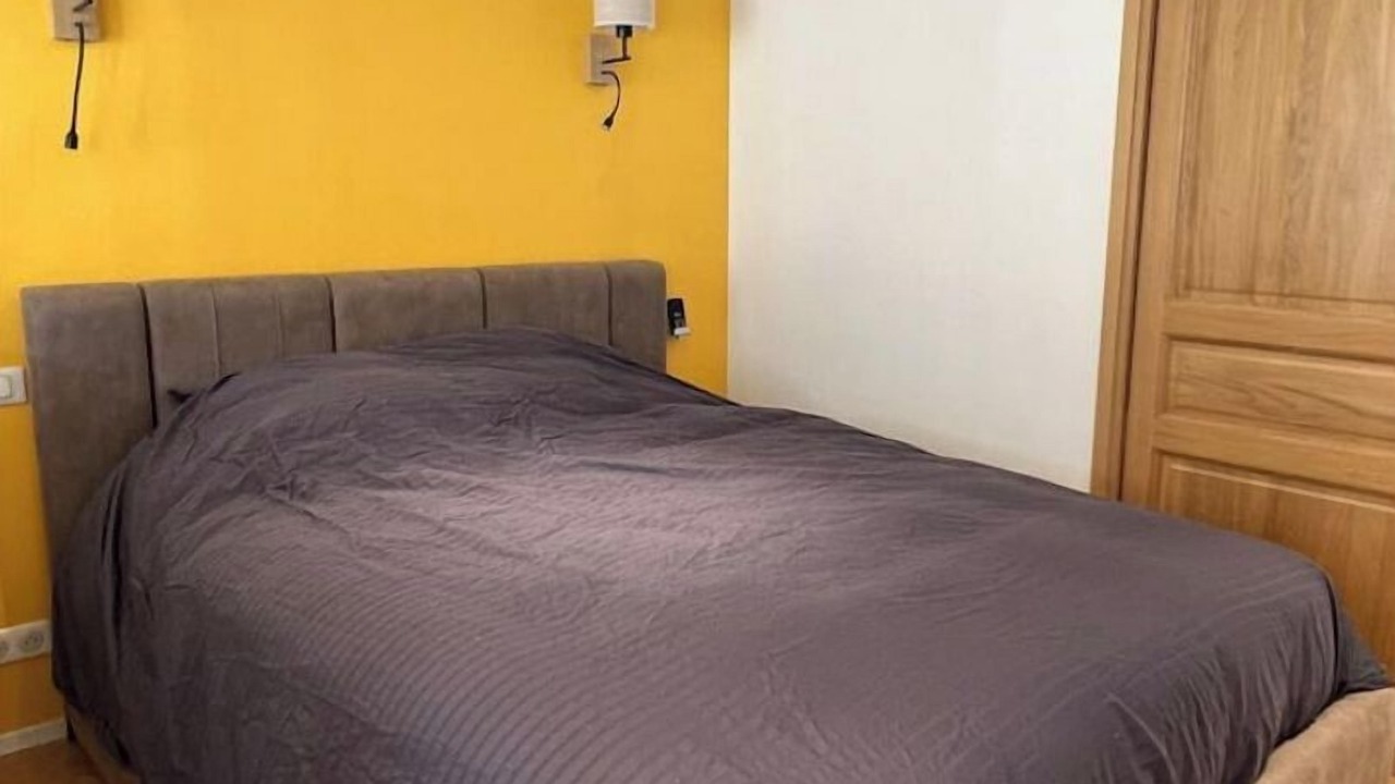 Photo of Bedroom in Graslin - Commerce