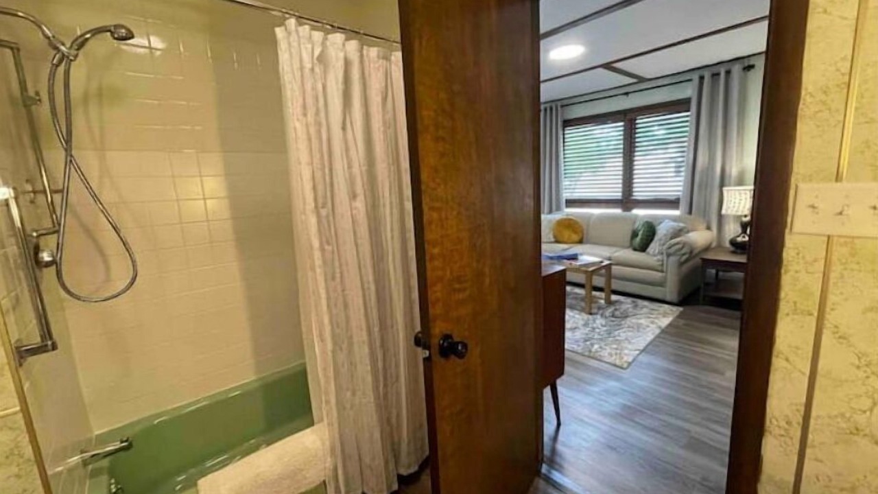 Photo of Bathroom in Escanaba