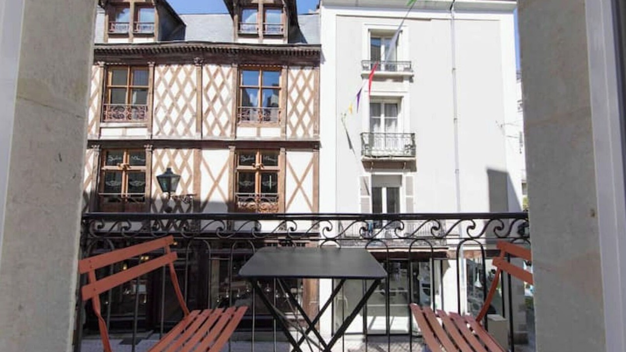 Photo of Others in Downtown Angers