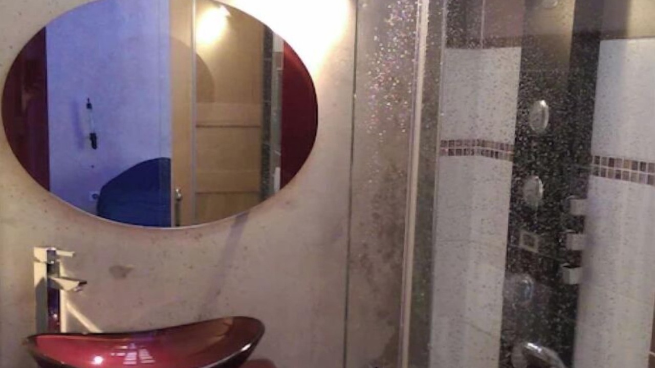 Photo of Bathroom in Caurel