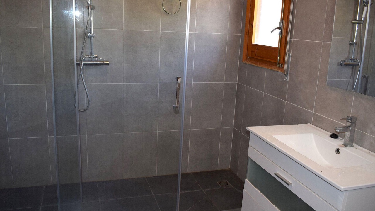 Photo of Bathroom in Calafat