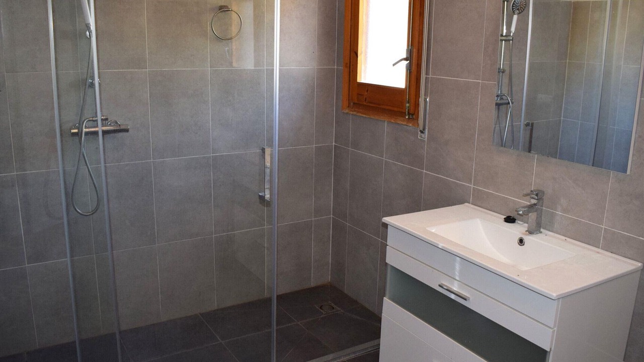Photo of Bathroom in Calafat