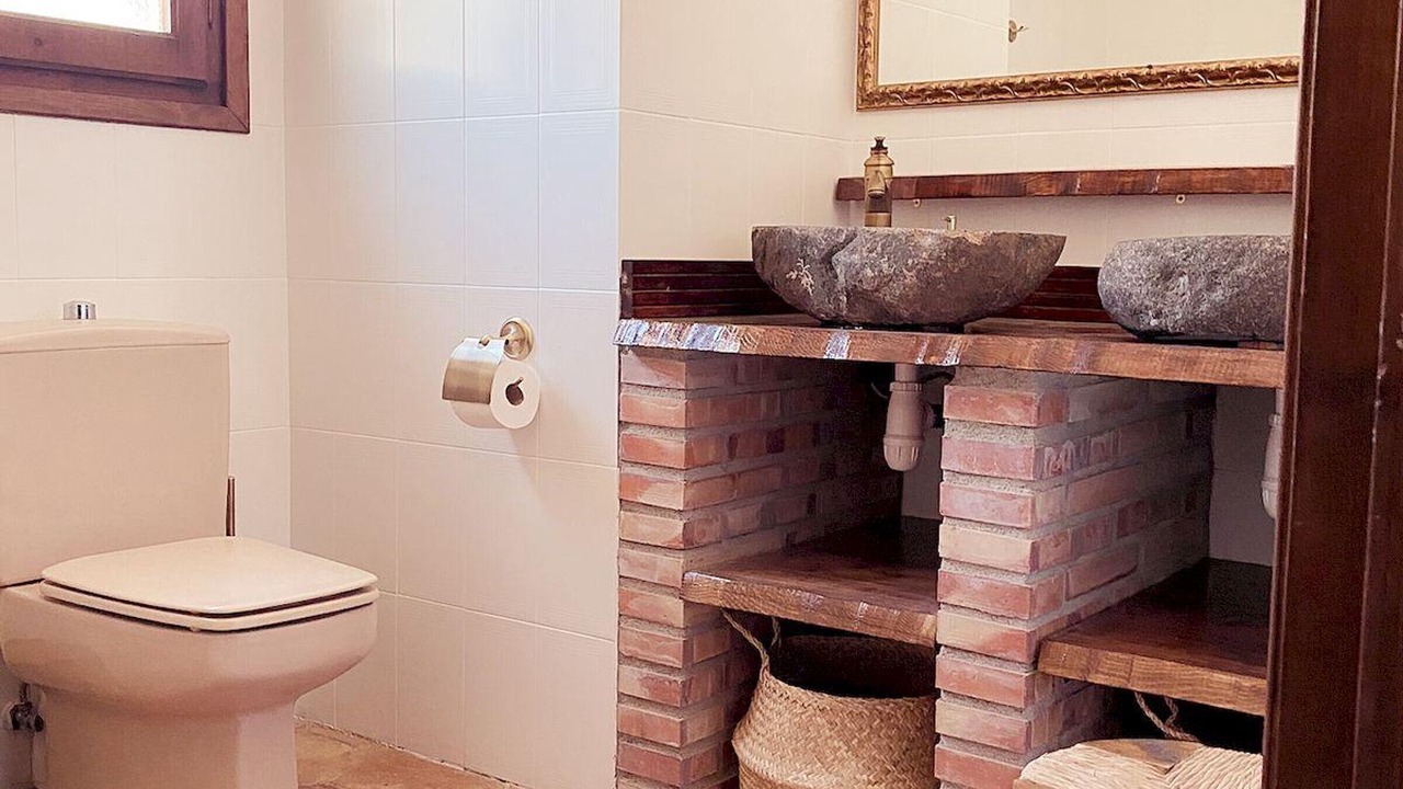 Photo of Bathroom in Les Tres Cales