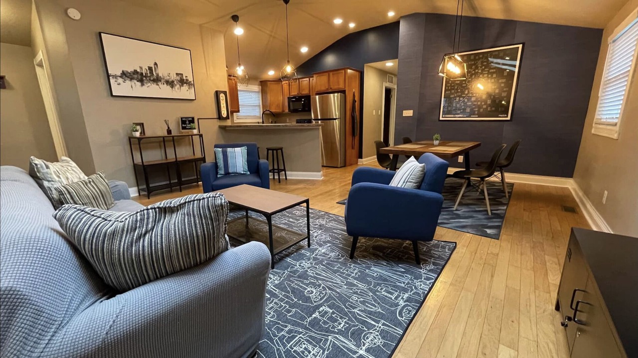 Photo of Livingroom in Broad Ripple