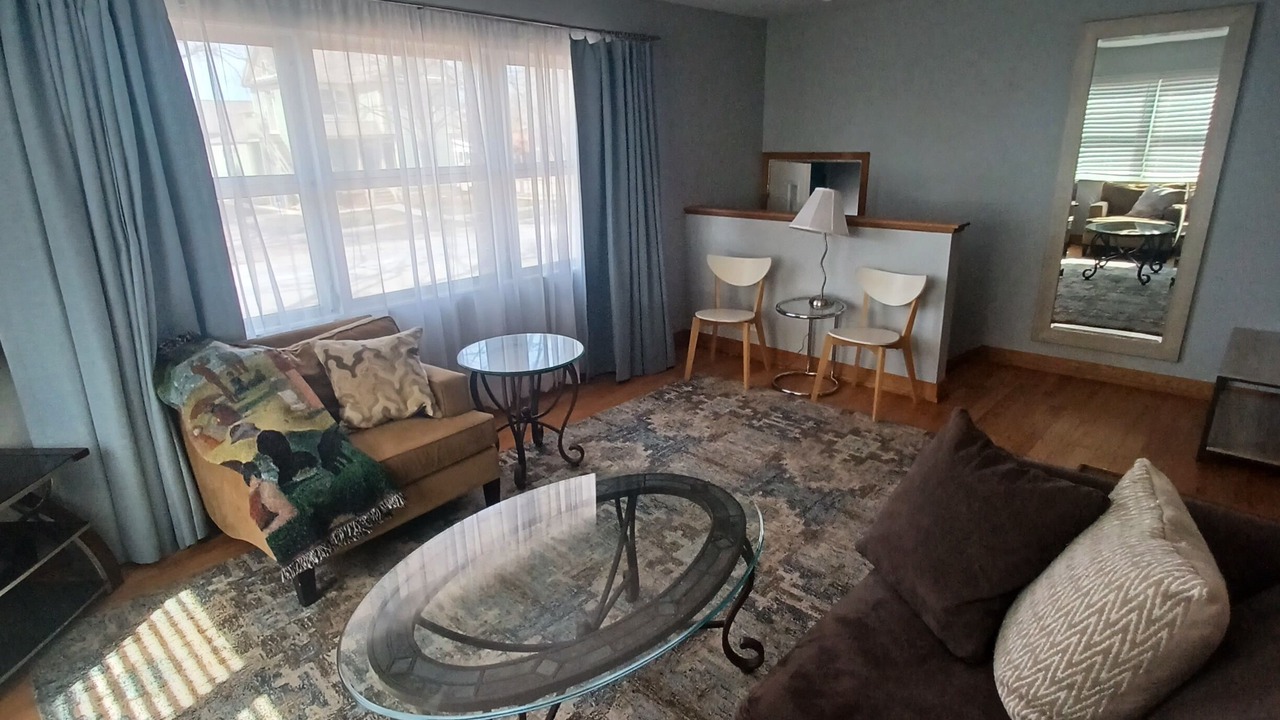 Photo of Livingroom in Naperville