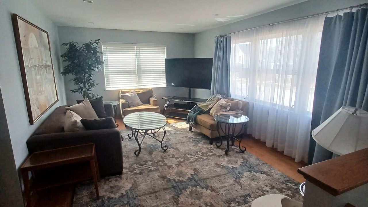 Photo of Livingroom in Naperville