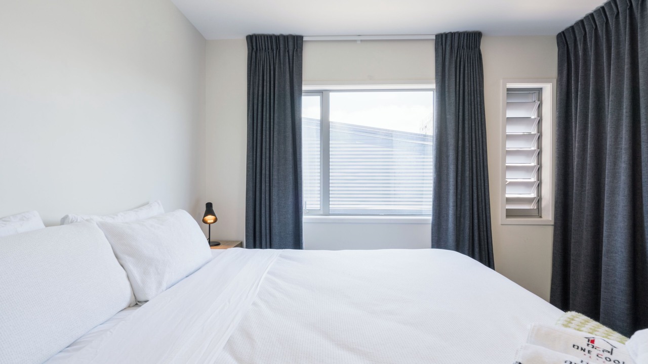 Photo of Others in Parnell