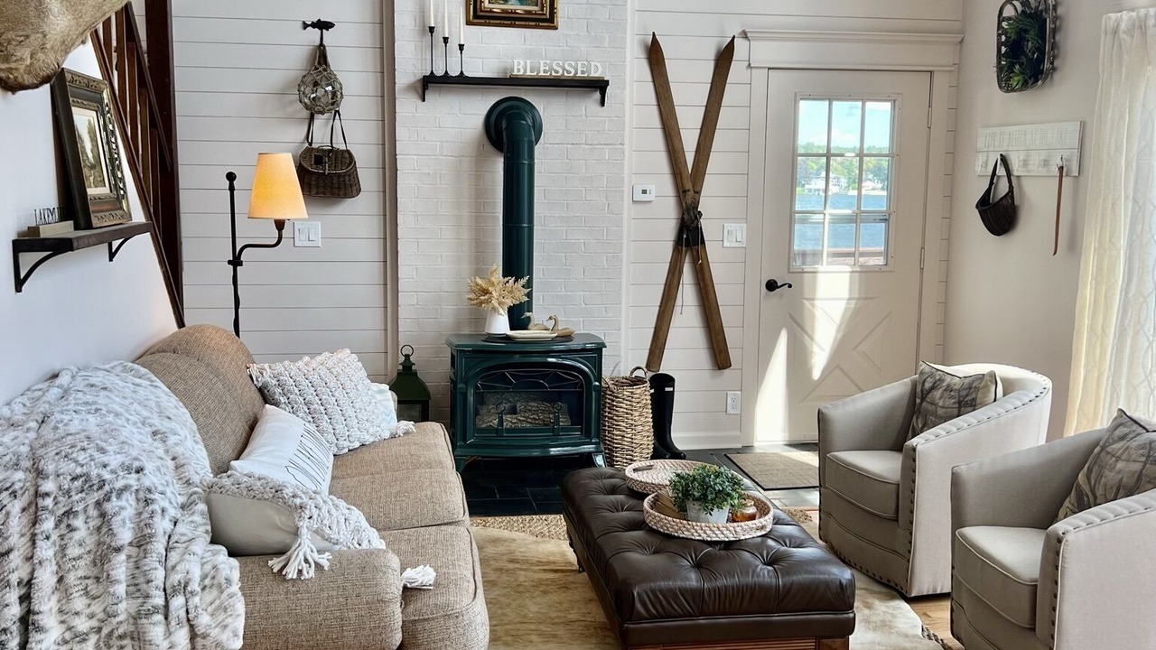 Photo of Livingroom in Wales