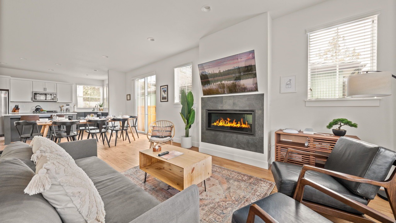 Photo of Livingroom in Southern Crossing