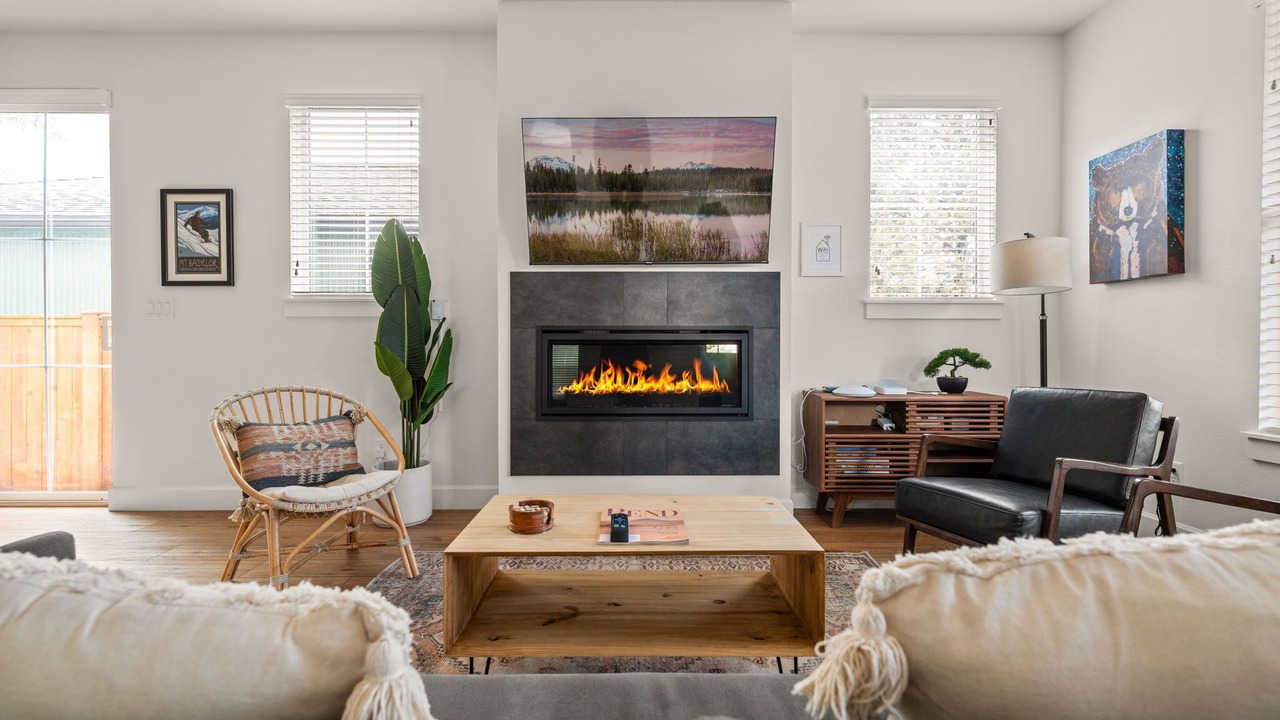 Photo of Livingroom in Southern Crossing