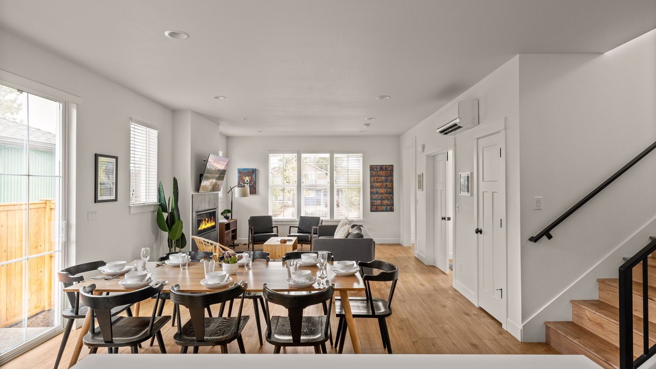 Photo of Others in Southern Crossing