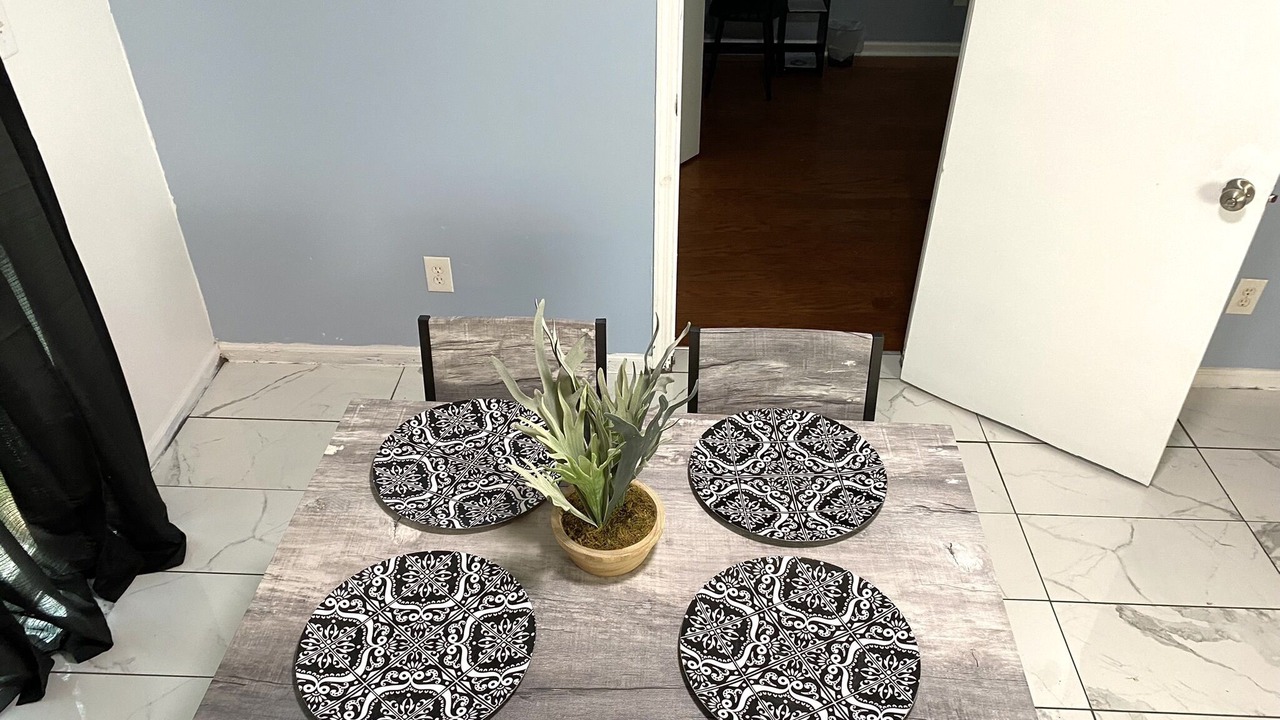 Photo of Others in Albany