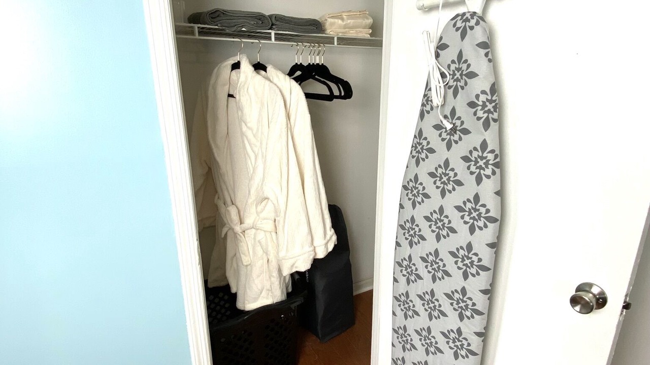 Photo of Others in Albany