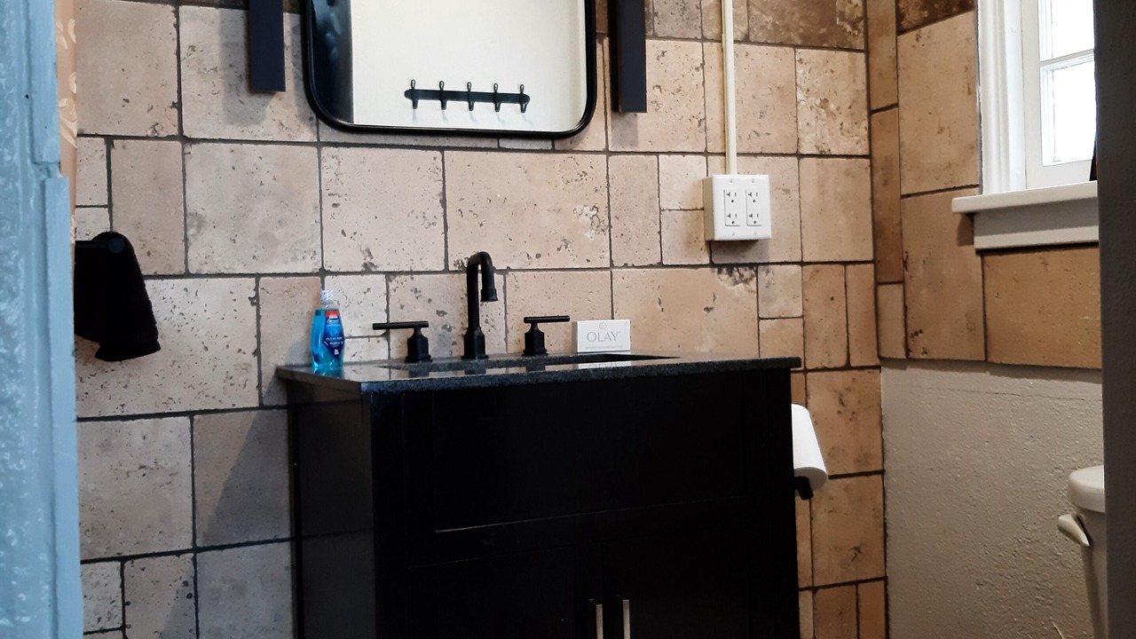 Photo of Bathroom in Emporia