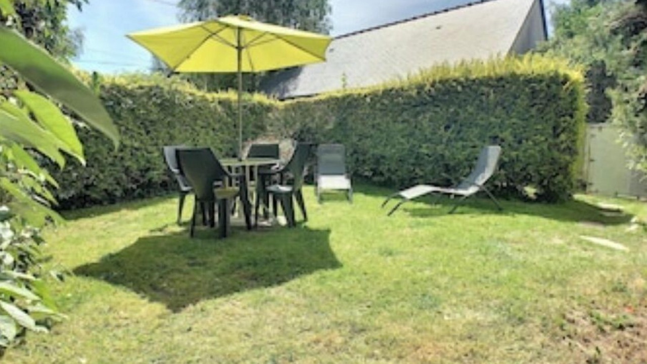 Photo of Outdoor in Saint-Coulomb