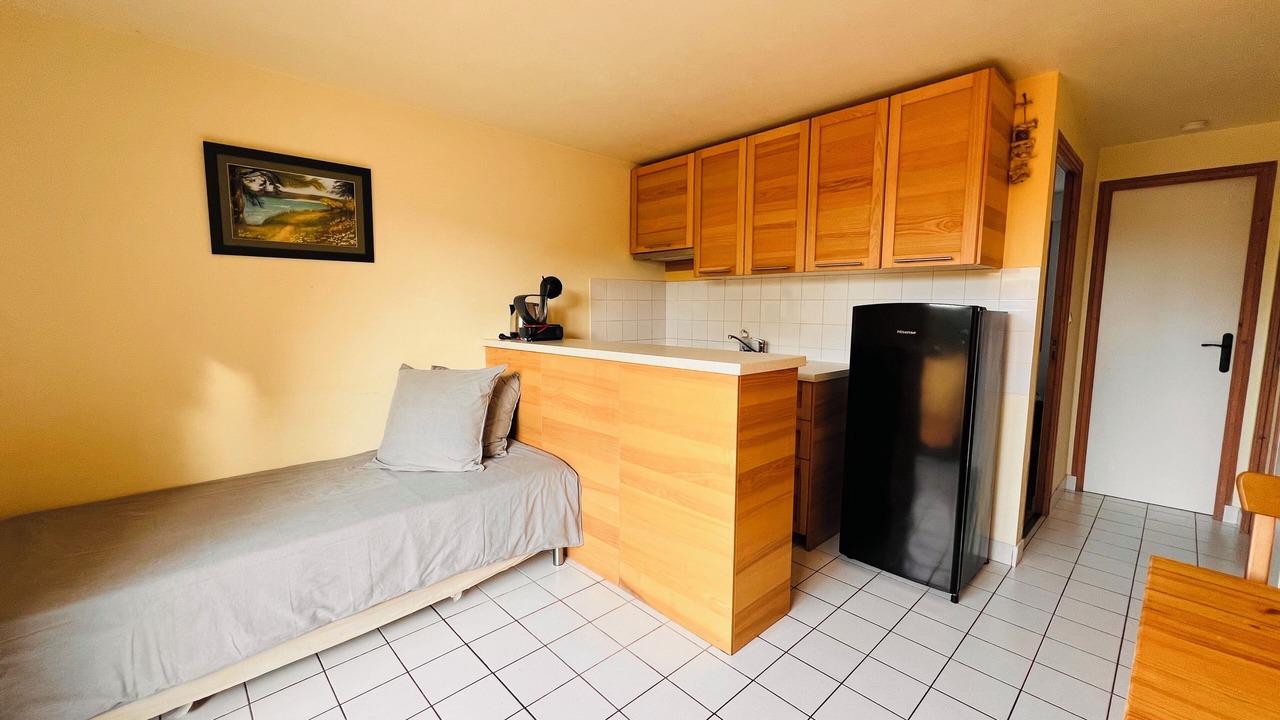 Photo of Bedroom in Saint-Coulomb