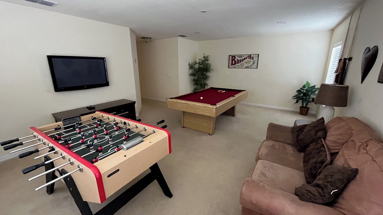 Photo of Livingroom in Thousand Oaks