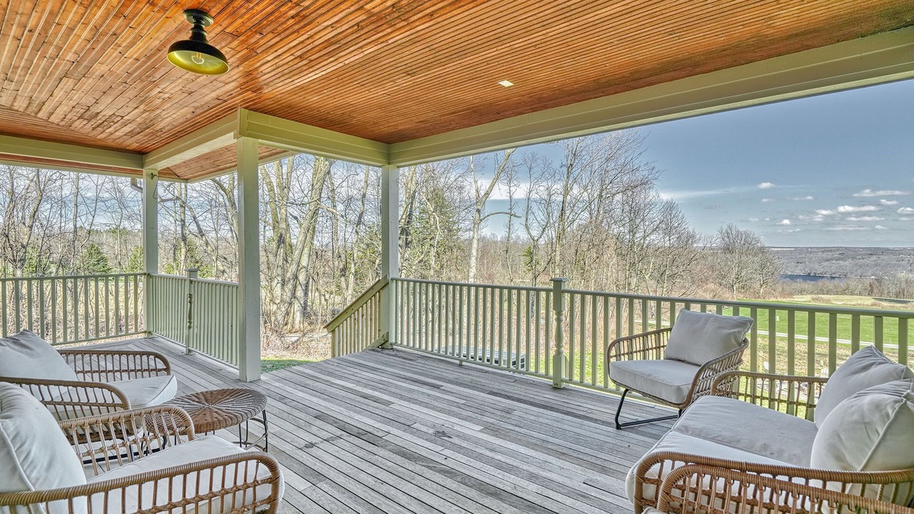 Photo of Patio Balcony in Canandaigua