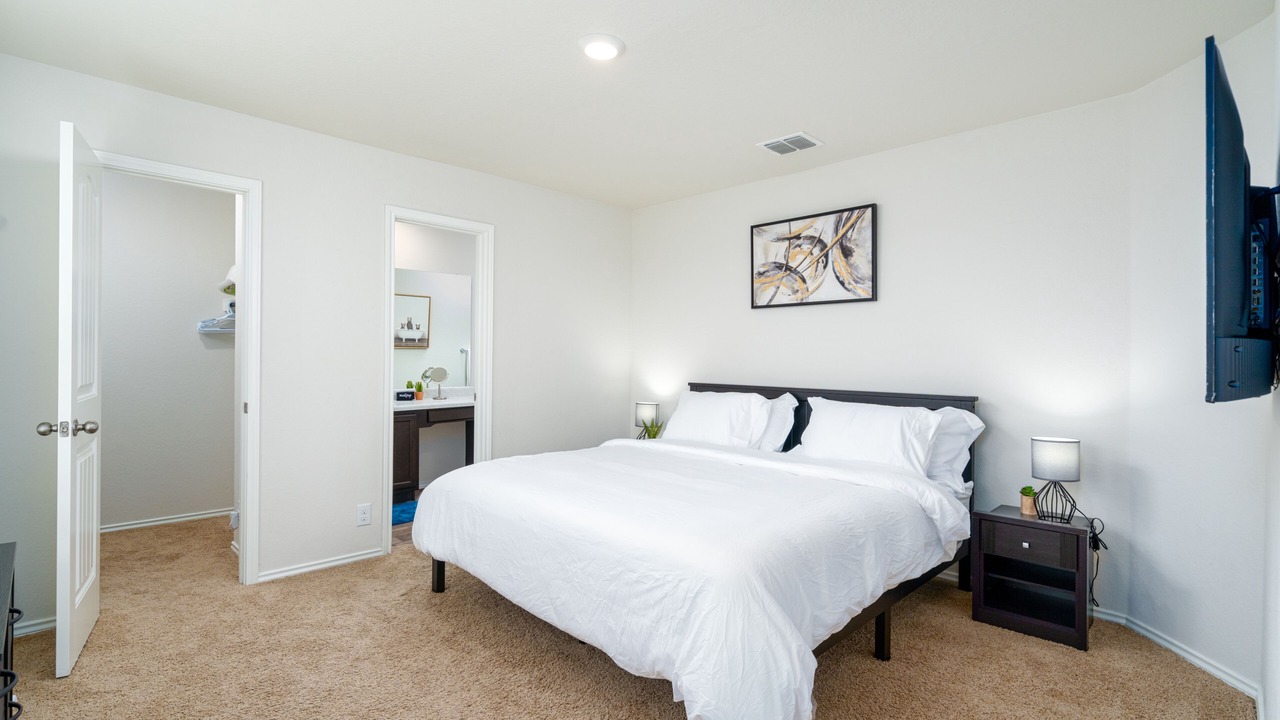 Photo of Bedroom in Converse