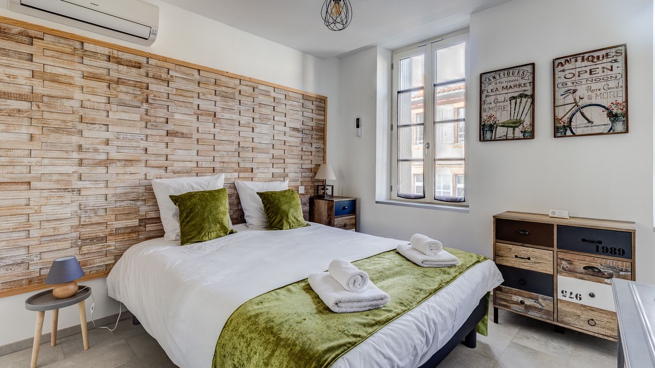 Photo of Bedroom in Lavaur
