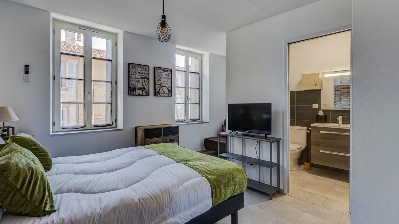 Photo of Bedroom in Lavaur