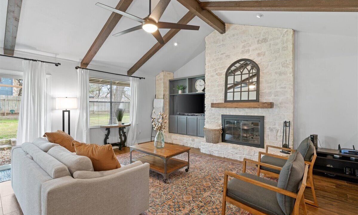 Photo of Livingroom in Round Rock West
