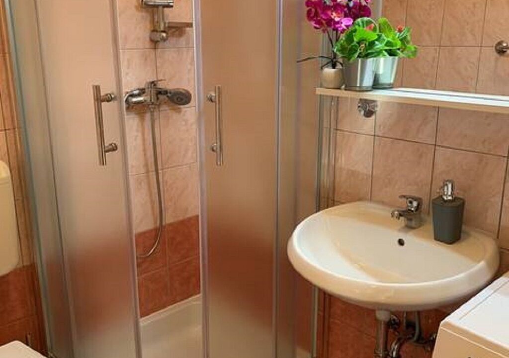Photo of Bathroom in Stinjan