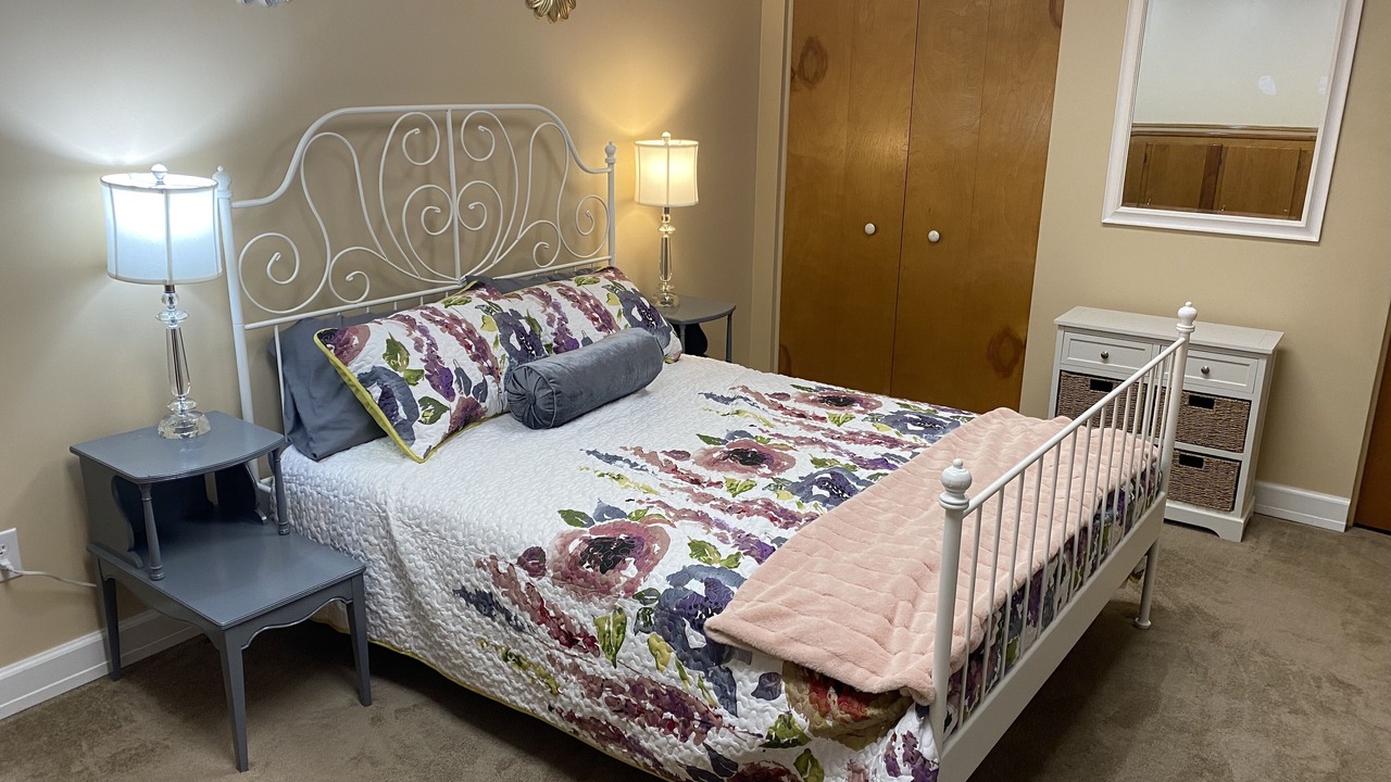 Photo of Bedroom in Bethlehem