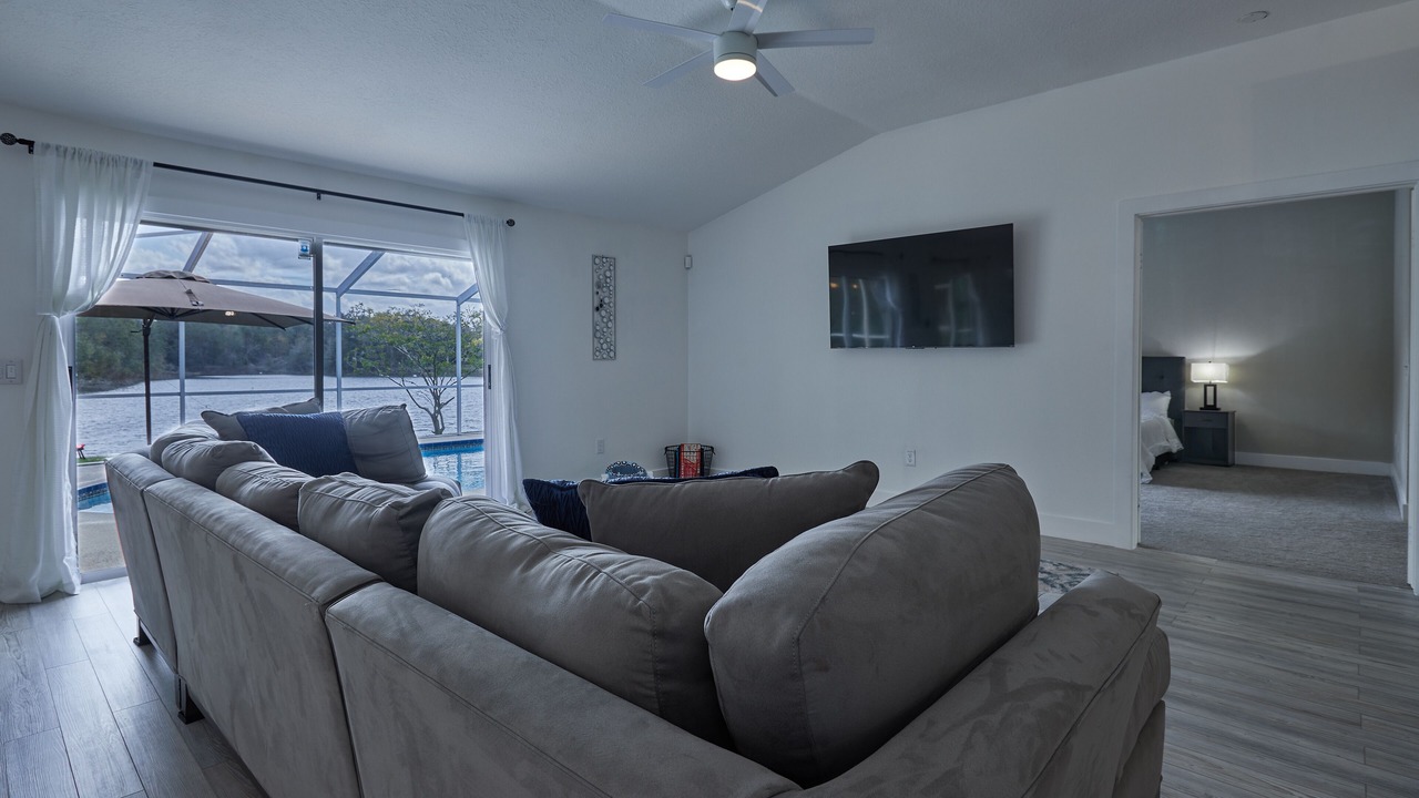 Photo of Bedroom in Valrico