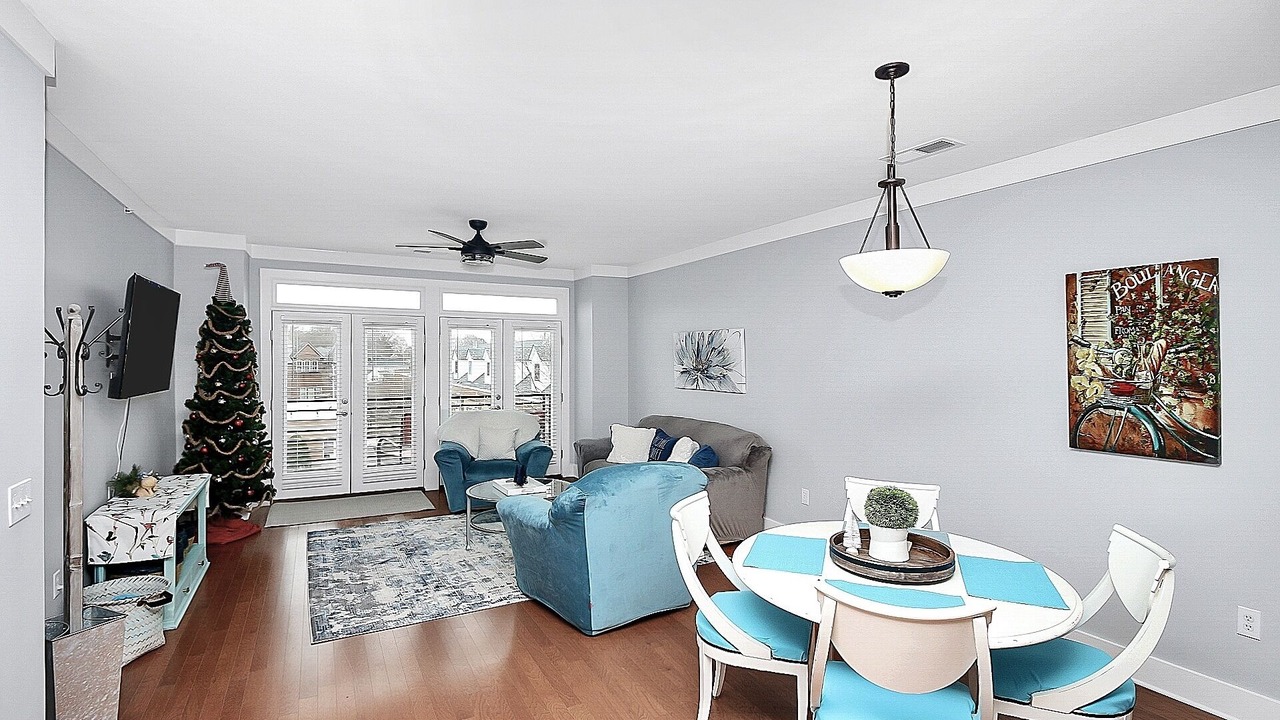 Photo of Livingroom in Davidson