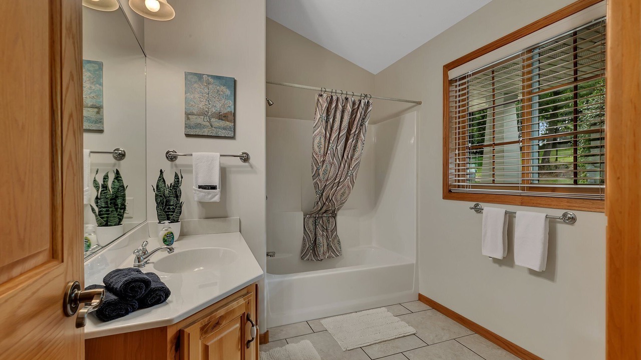 Photo of Bathroom in Spicer