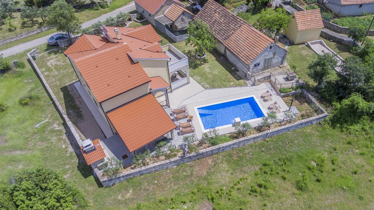 Photo of Outdoor in Bristane