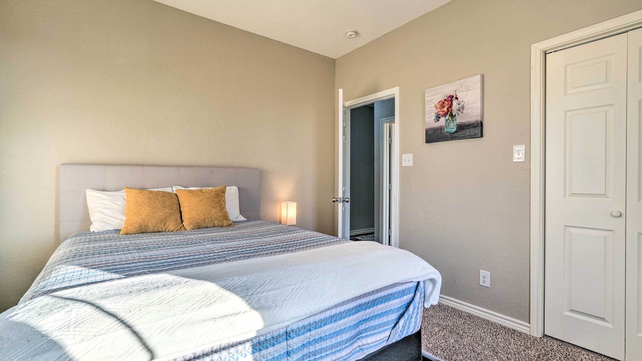 Photo of Bedroom in Atascosa
