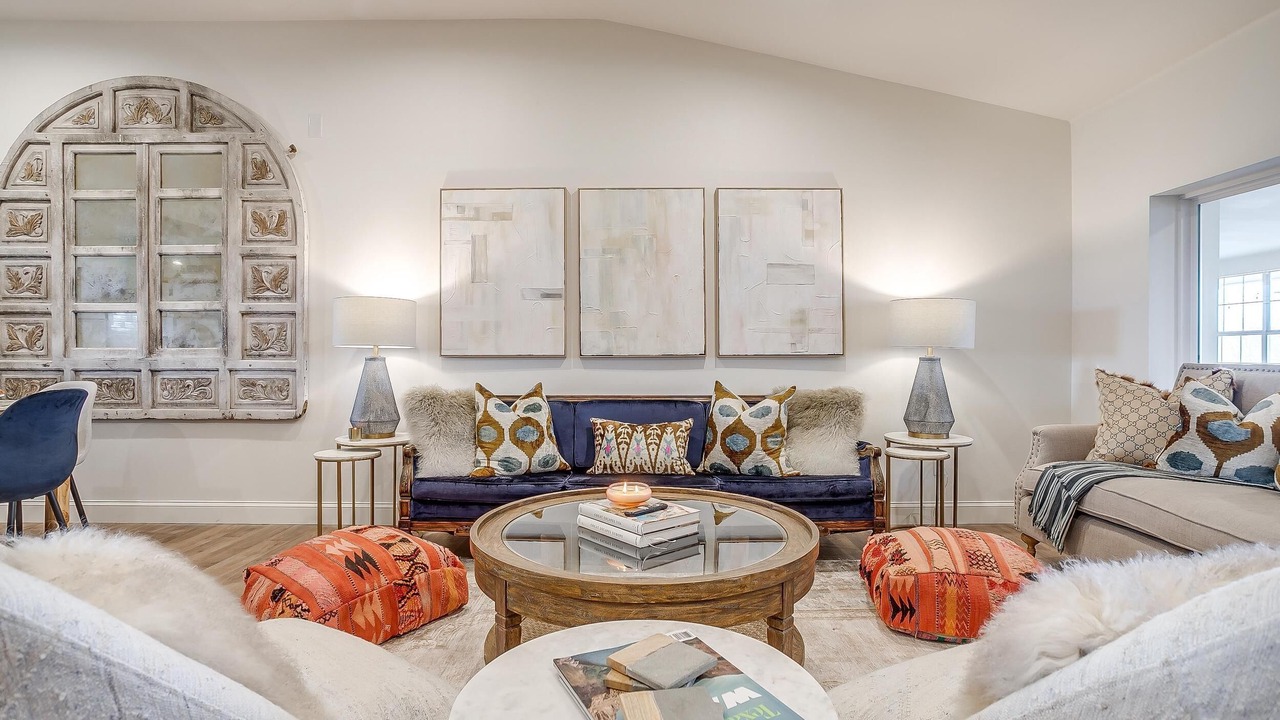 Photo of Livingroom in Dennis