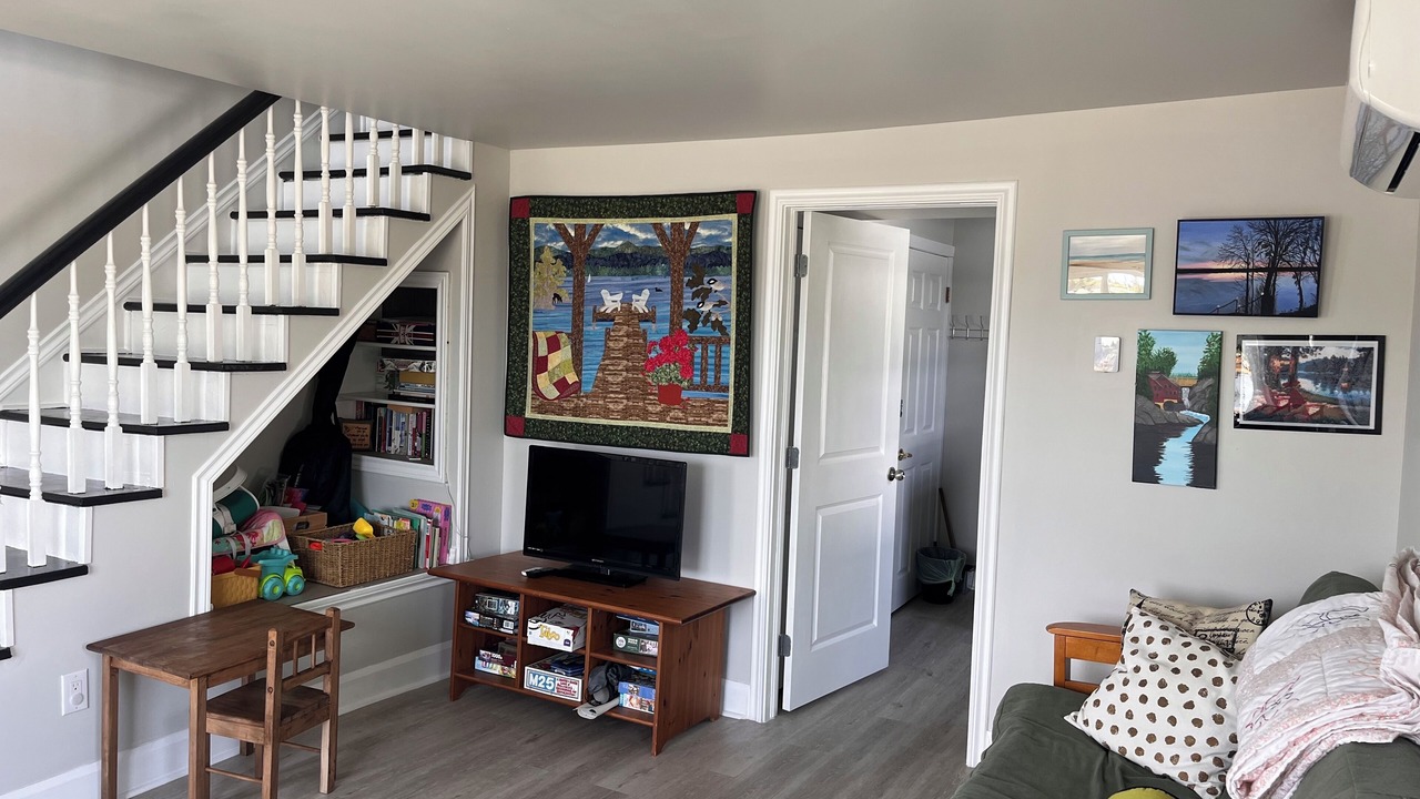 Photo of Livingroom in Halifax County