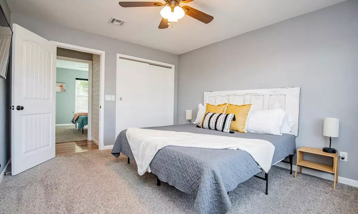 Photo of Bedroom in Beaver Shores
