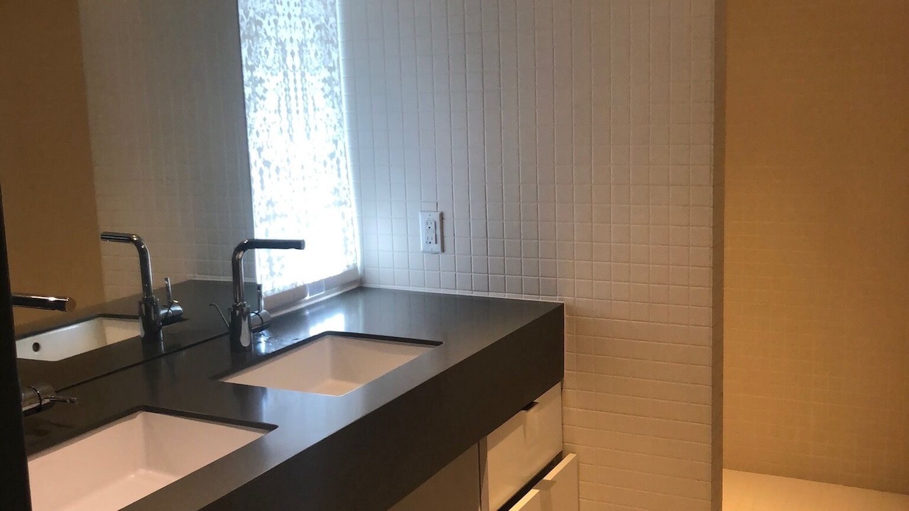 Photo of Bathroom in Rosewood