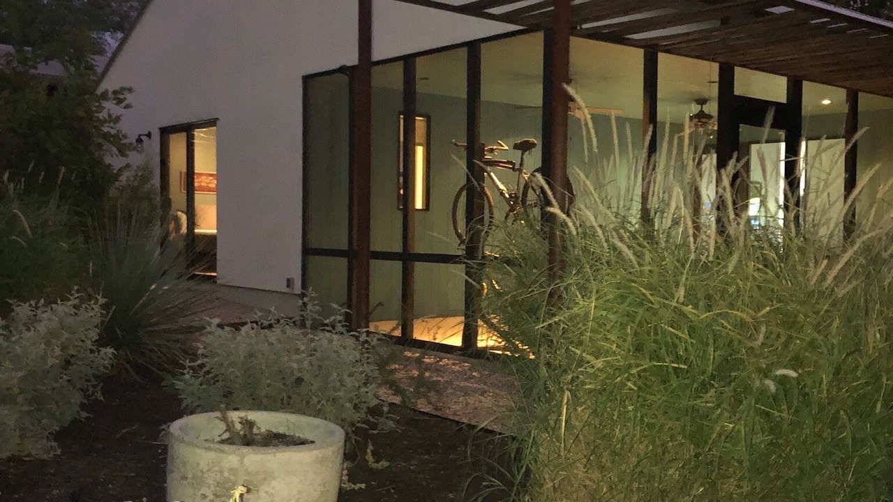 Photo of Outdoor in Rosewood