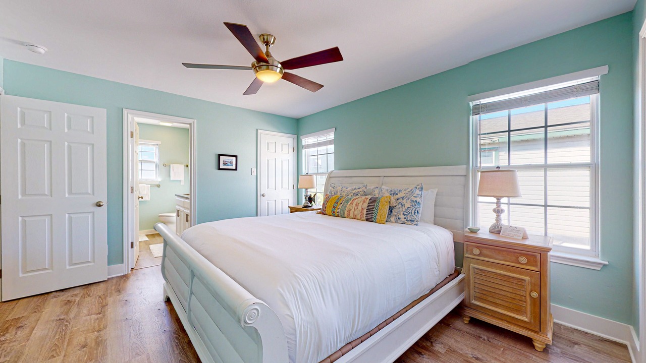 Photo of Bedroom in Leeward Sands