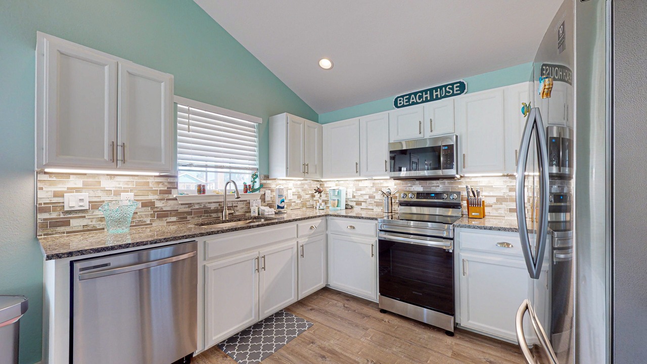 Photo of Kitchen in Leeward Sands