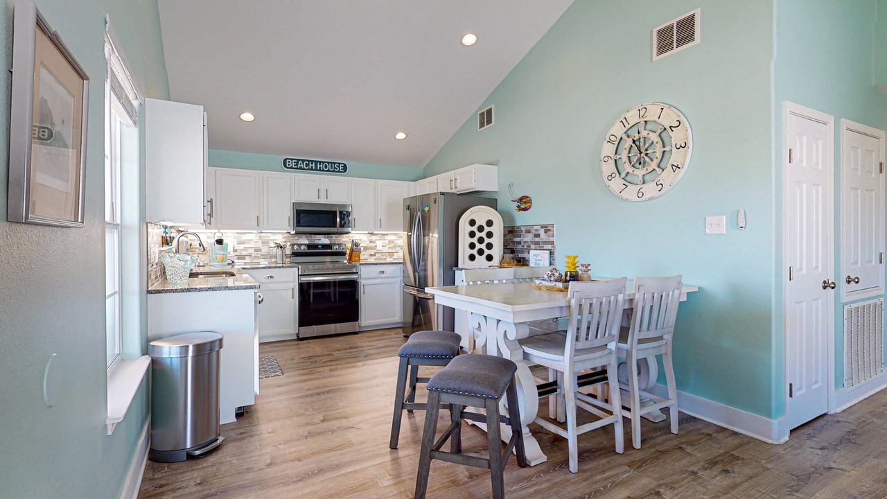 Photo of Kitchen in Leeward Sands
