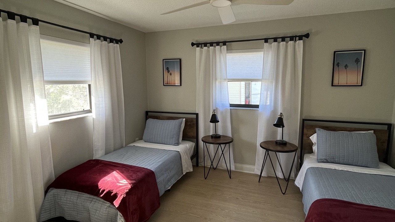 Photo of Bedroom in Englewood East