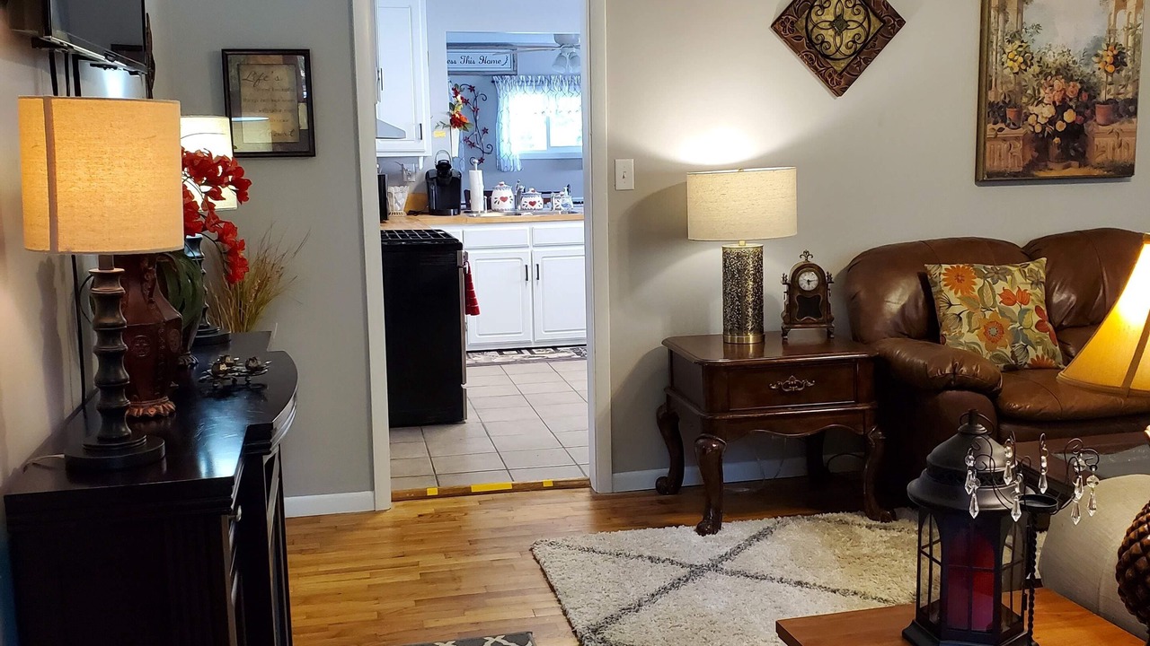 Photo of Livingroom in St. Marys