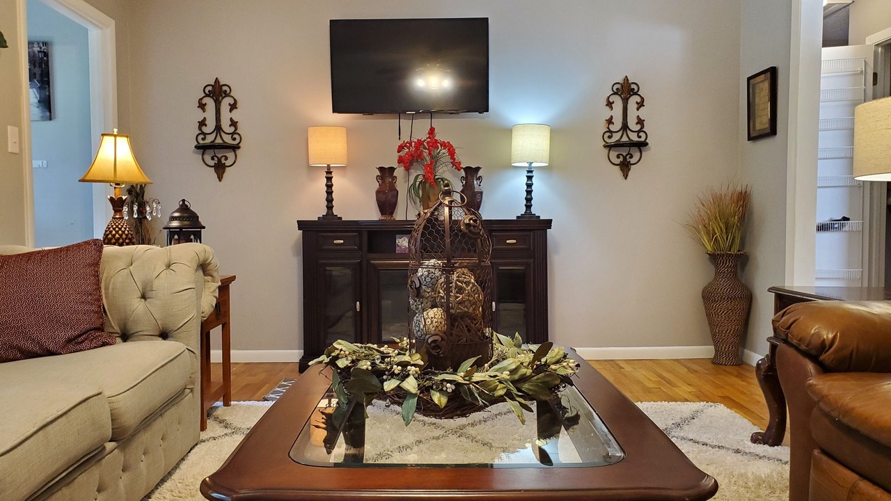 Photo of Livingroom in St. Marys