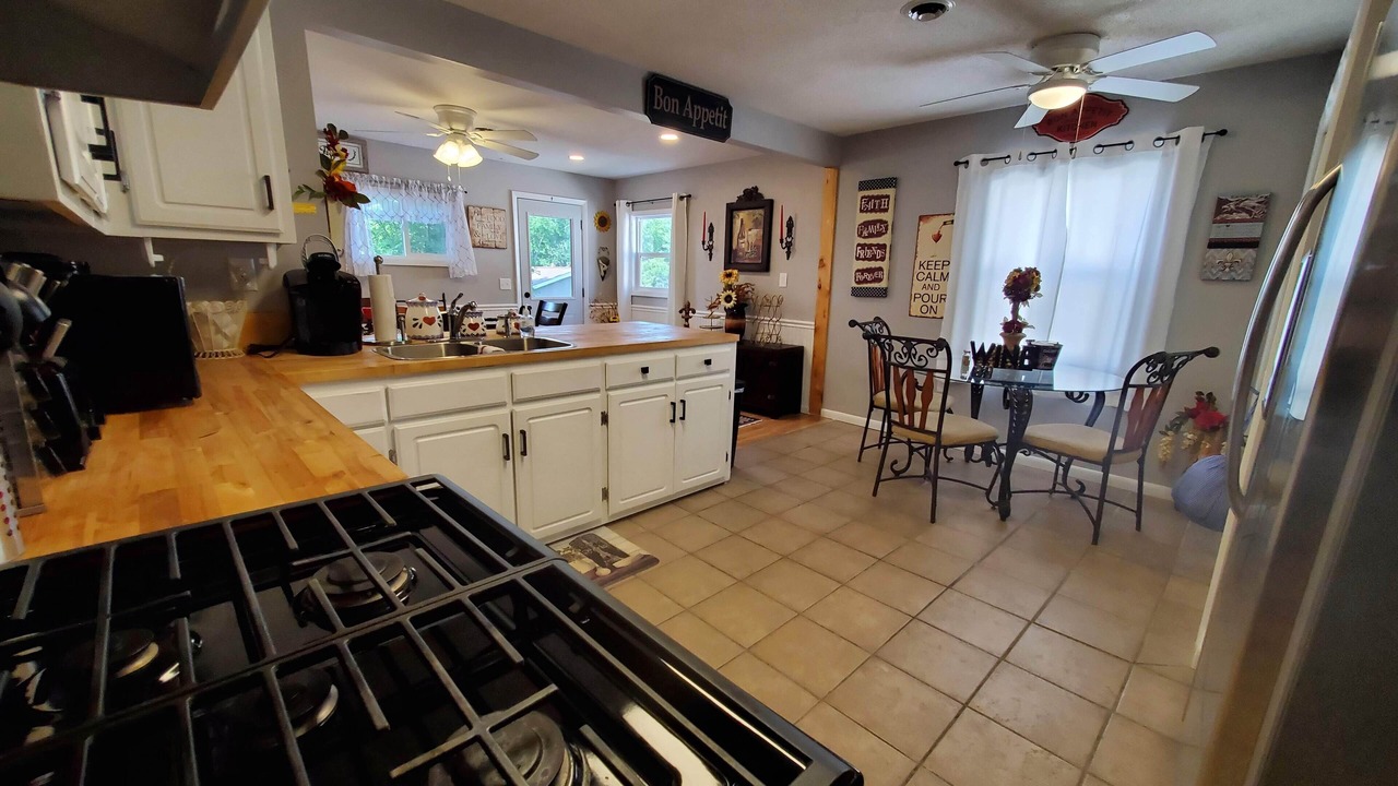 Photo of Kitchen in St. Marys