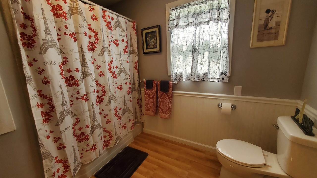Photo of Bathroom in St. Marys