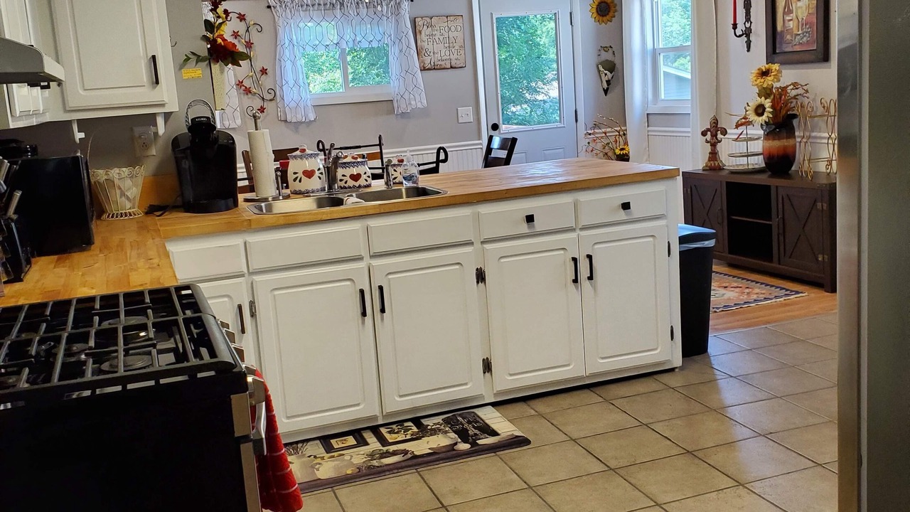 Photo of Kitchen in St. Marys