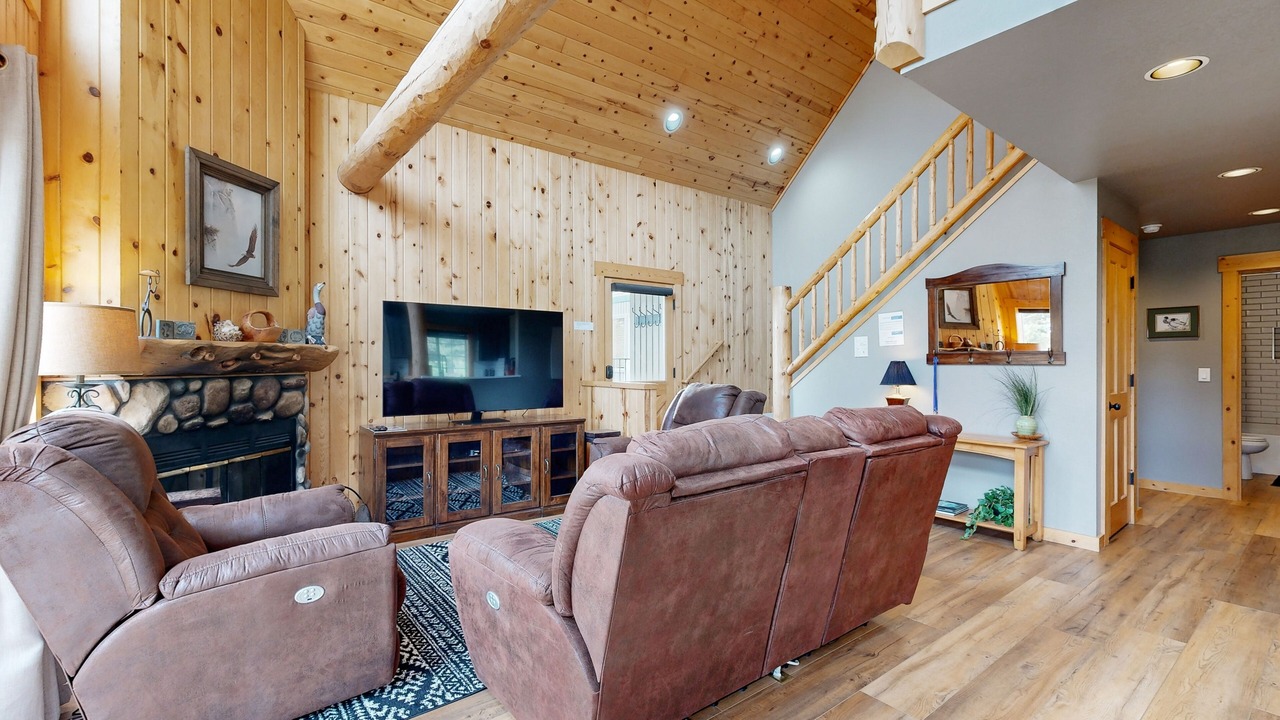 Photo of Livingroom in Redmond