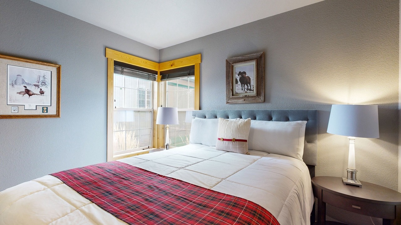 Photo of Bedroom in Redmond