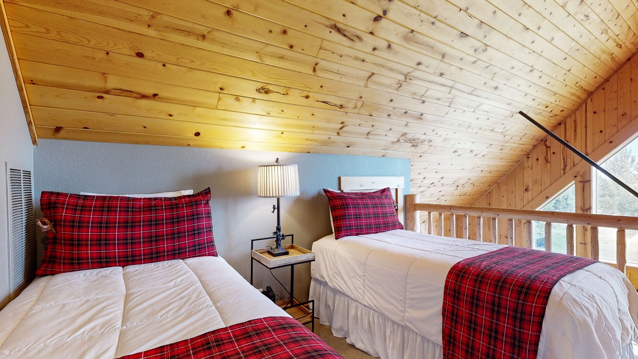 Photo of Bedroom in Redmond